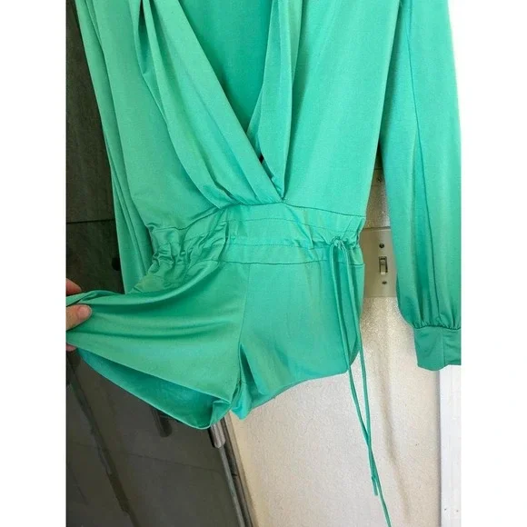 Hot Miami romper - Picture 2 of 5